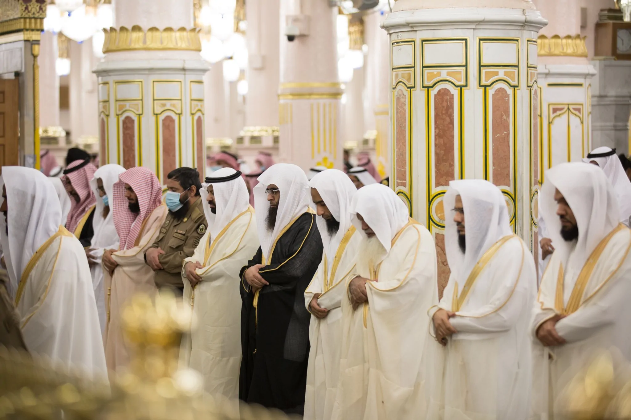 هل يتدخل مفتي المملكة لإنقاذ جامع التوحيد ينبع أكبر مسجد في الرياض بعد الحادث المأساوي؟ تفاصيل